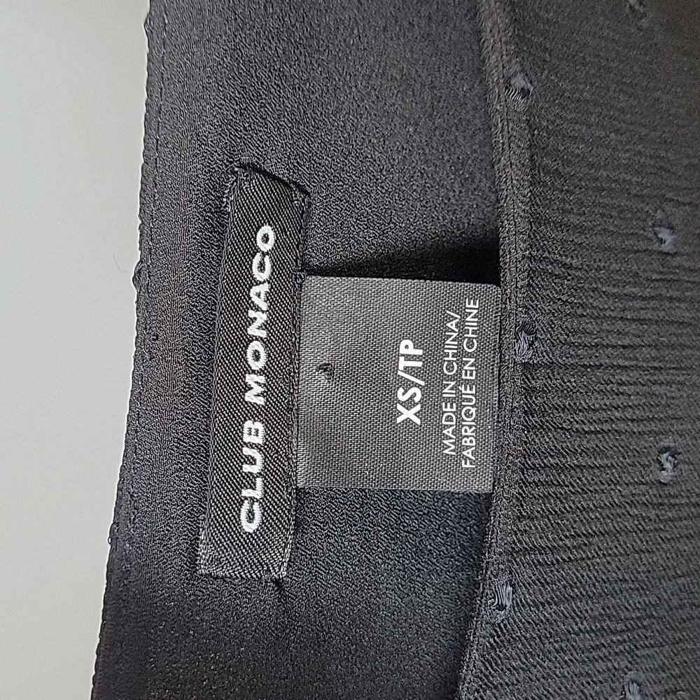 Club Monaco Priyalla Silk Top black - Picture 5 of 7
